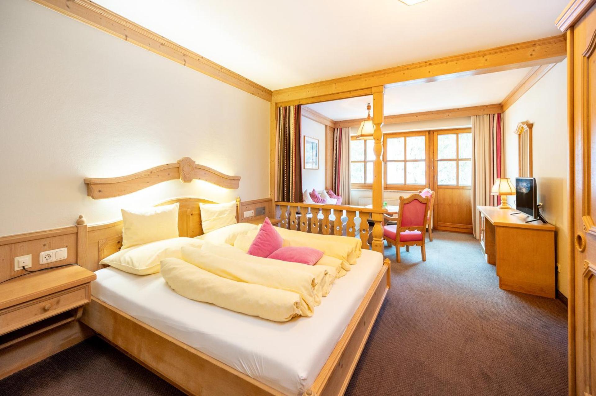 Familienhotel Lengauer Hof Saalbach-Hinterglemm Exterior photo