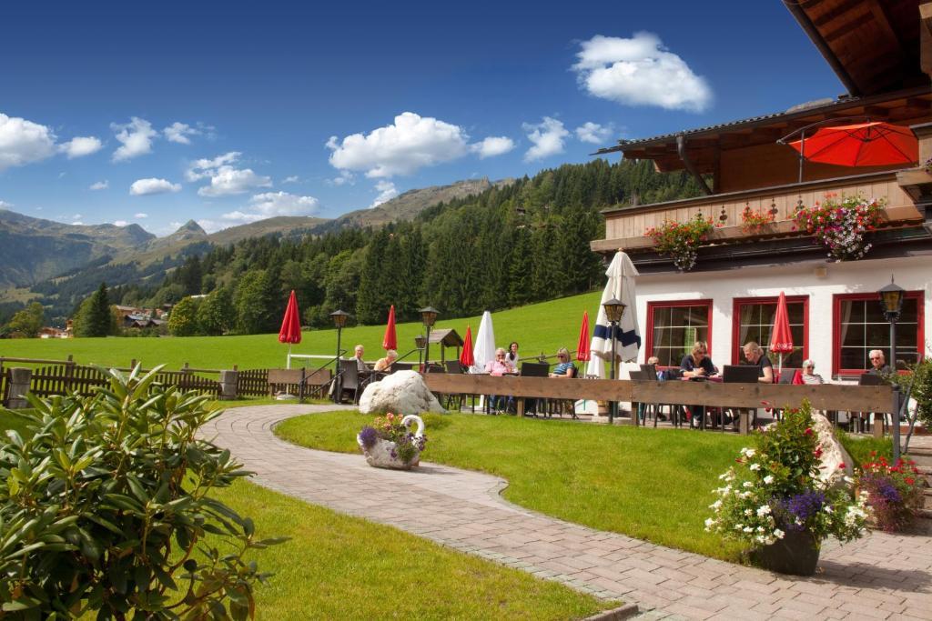 Familienhotel Lengauer Hof Saalbach-Hinterglemm Exterior photo